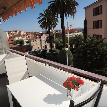 Acci Cannes Les Yuccas Luaran gambar